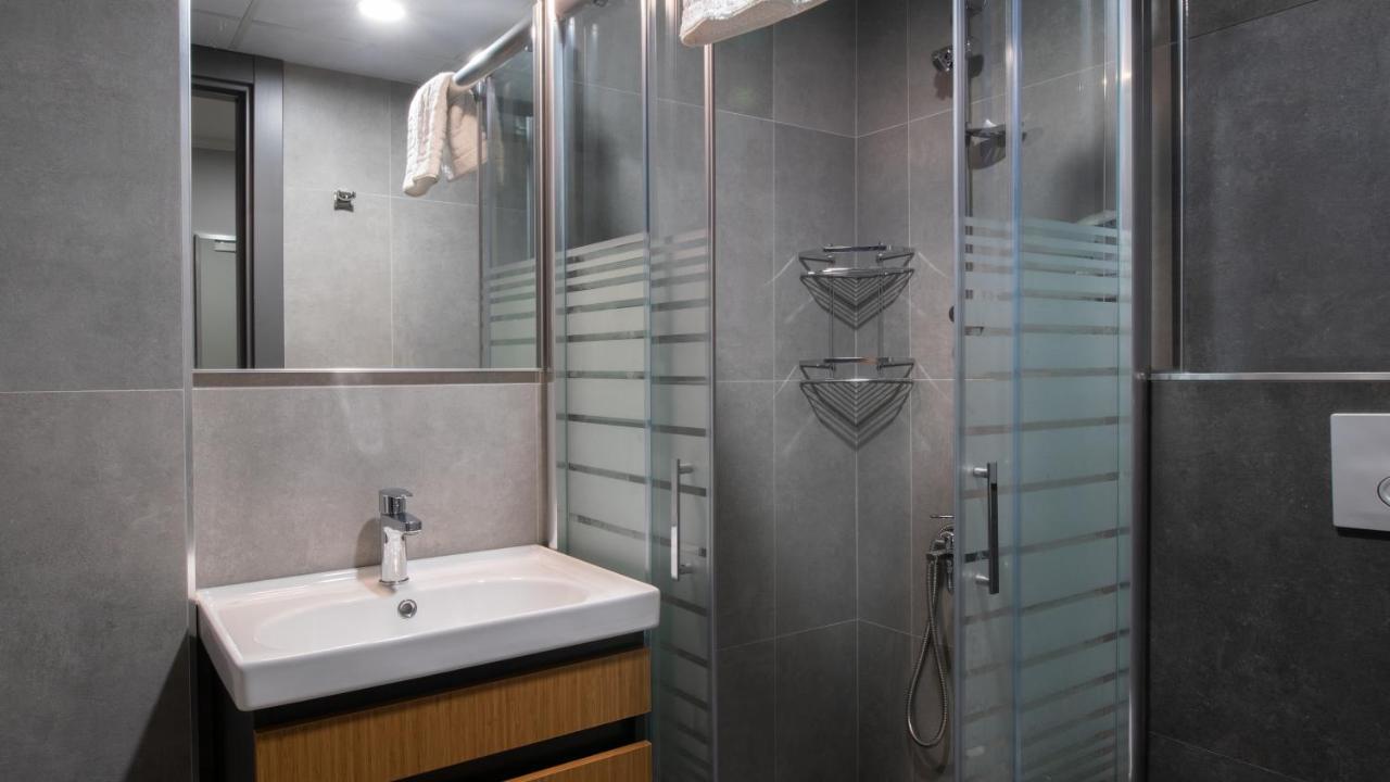 Opera Suites Apart Hotel Antalia Esterno foto