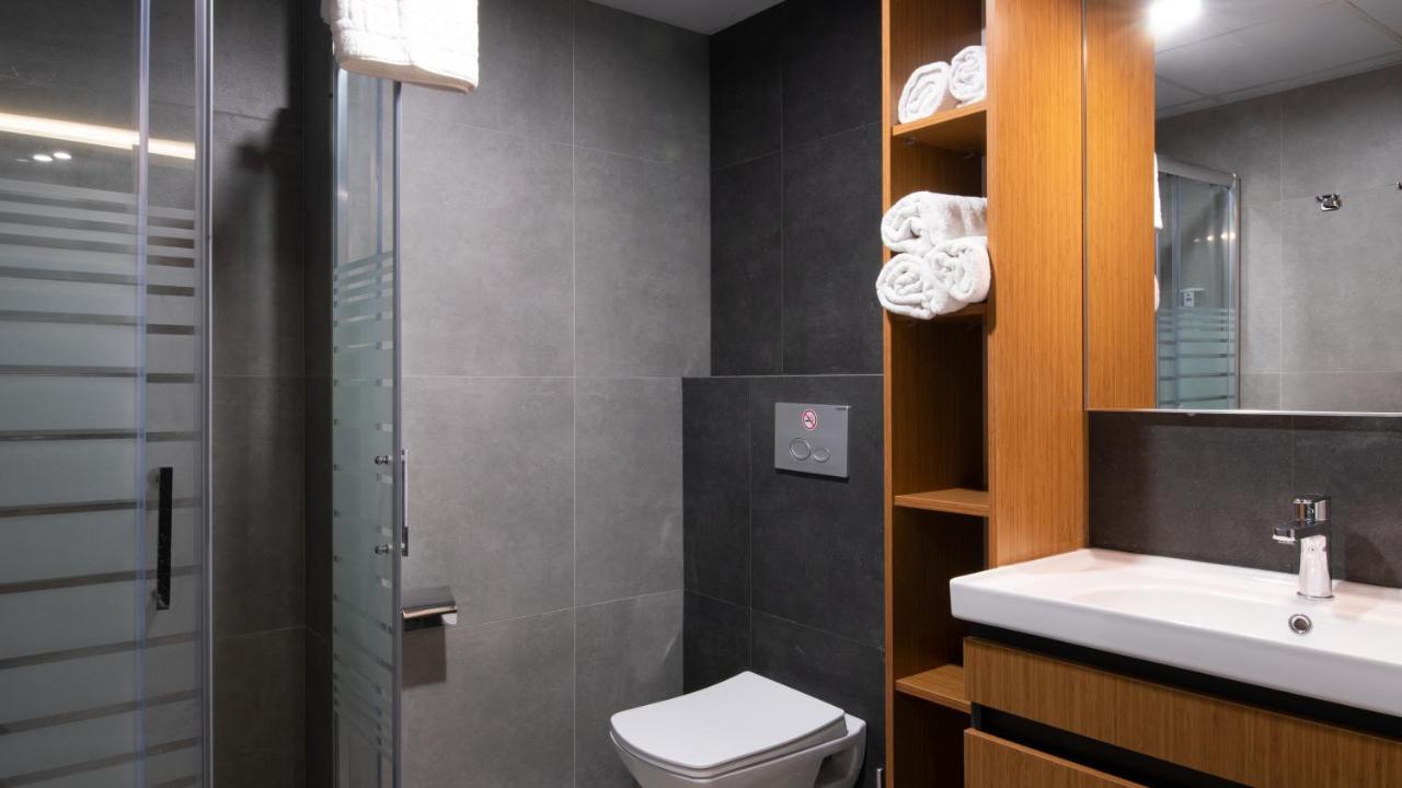 Opera Suites Apart Hotel Antalia Esterno foto